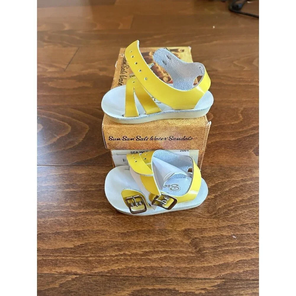 Salt Water Sandals Infant Toddler‎ Size 1 Hoy Shoe Sea Wee Shiny Yellow NEW